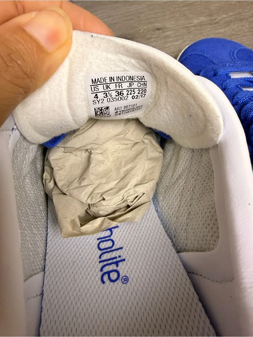 Adidas Gazelle J Royal Blue White Suede Sneakers Shoes Y Size 4 /(BB2501)